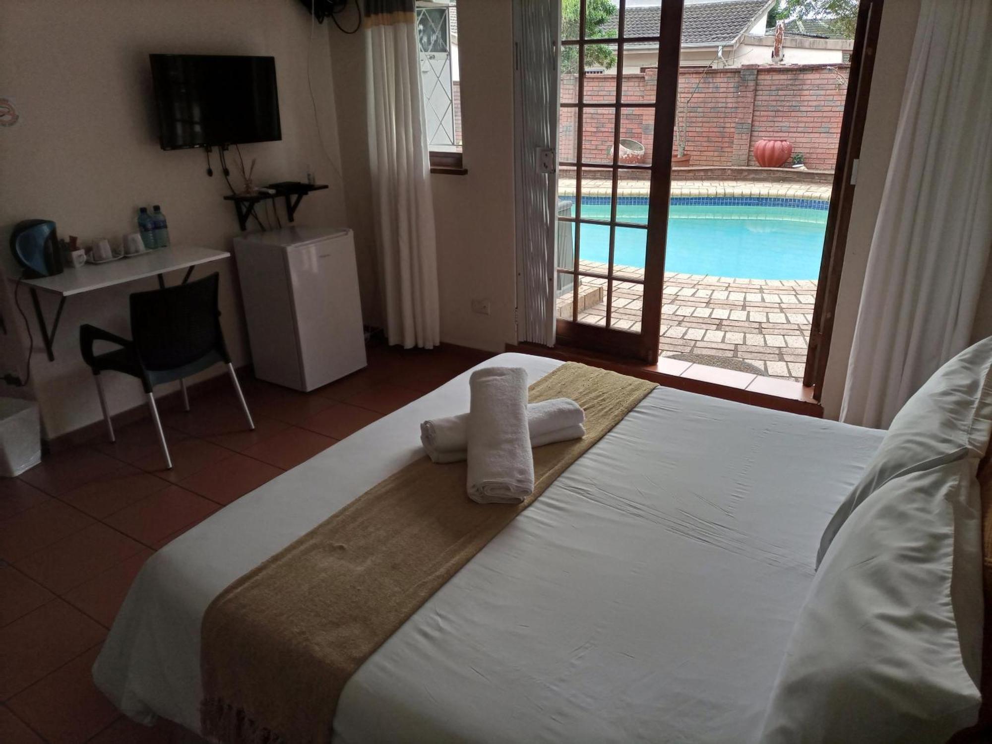 Nqabanqaba Bed & Breakfast Richards Bay Phòng bức ảnh